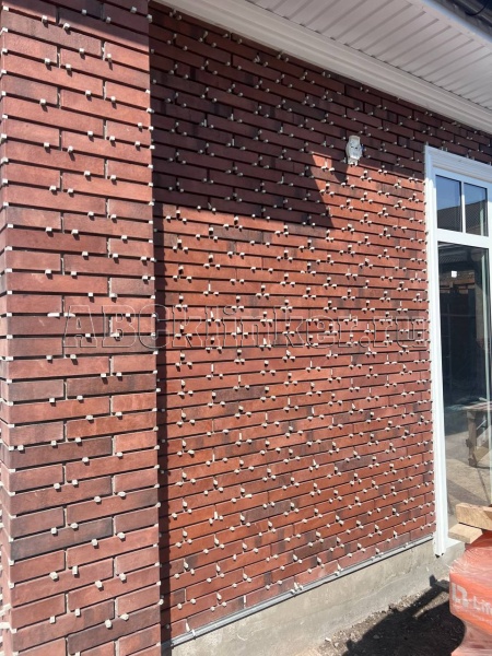 Brick Rimxen 370, красный терракот 284*51*15 мм, фасадная плитка под клинкерный кирпич