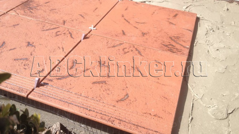 Antik Kupfer 300x240x10 мм, ABC ступень плоская с насечками противоскользящая, клинкерная